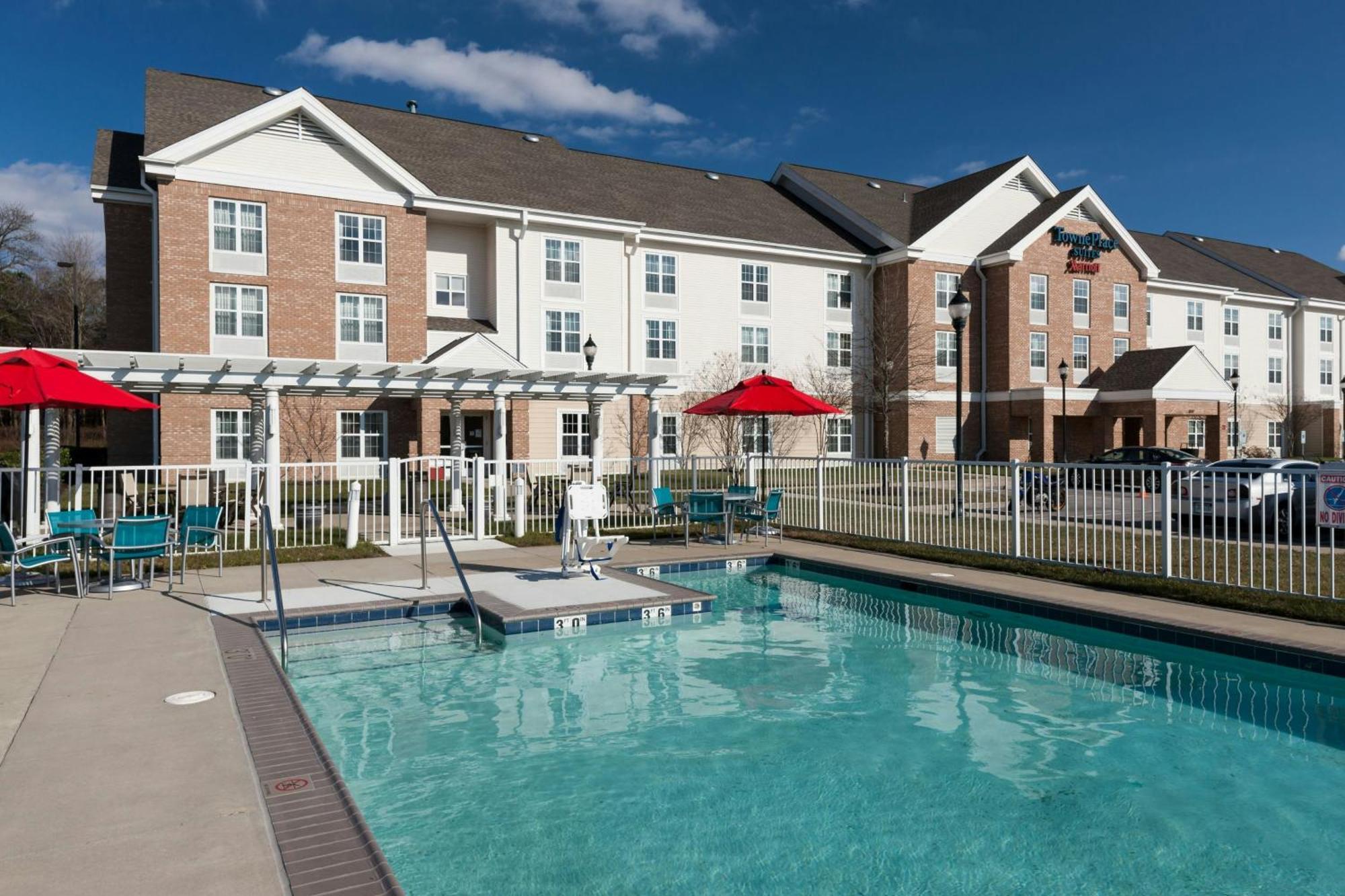 Towneplace Suites Suffolk Chesapeake Εξωτερικό φωτογραφία