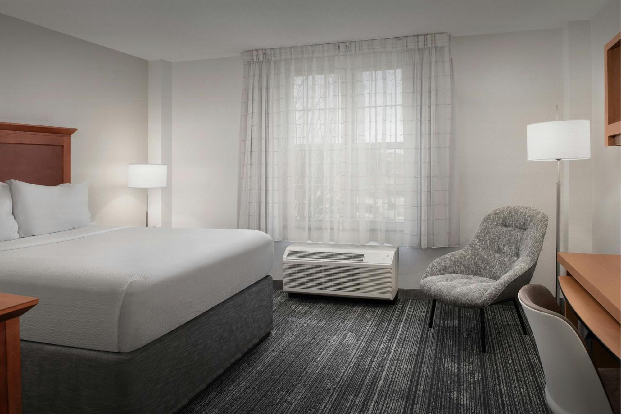 Towneplace Suites Suffolk Chesapeake Εξωτερικό φωτογραφία