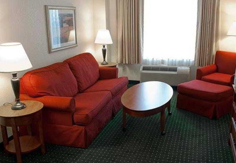 Towneplace Suites Suffolk Chesapeake Εξωτερικό φωτογραφία
